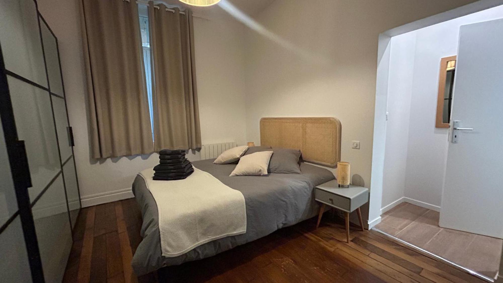 Grand Avec Patio A 14eme Appartamento *