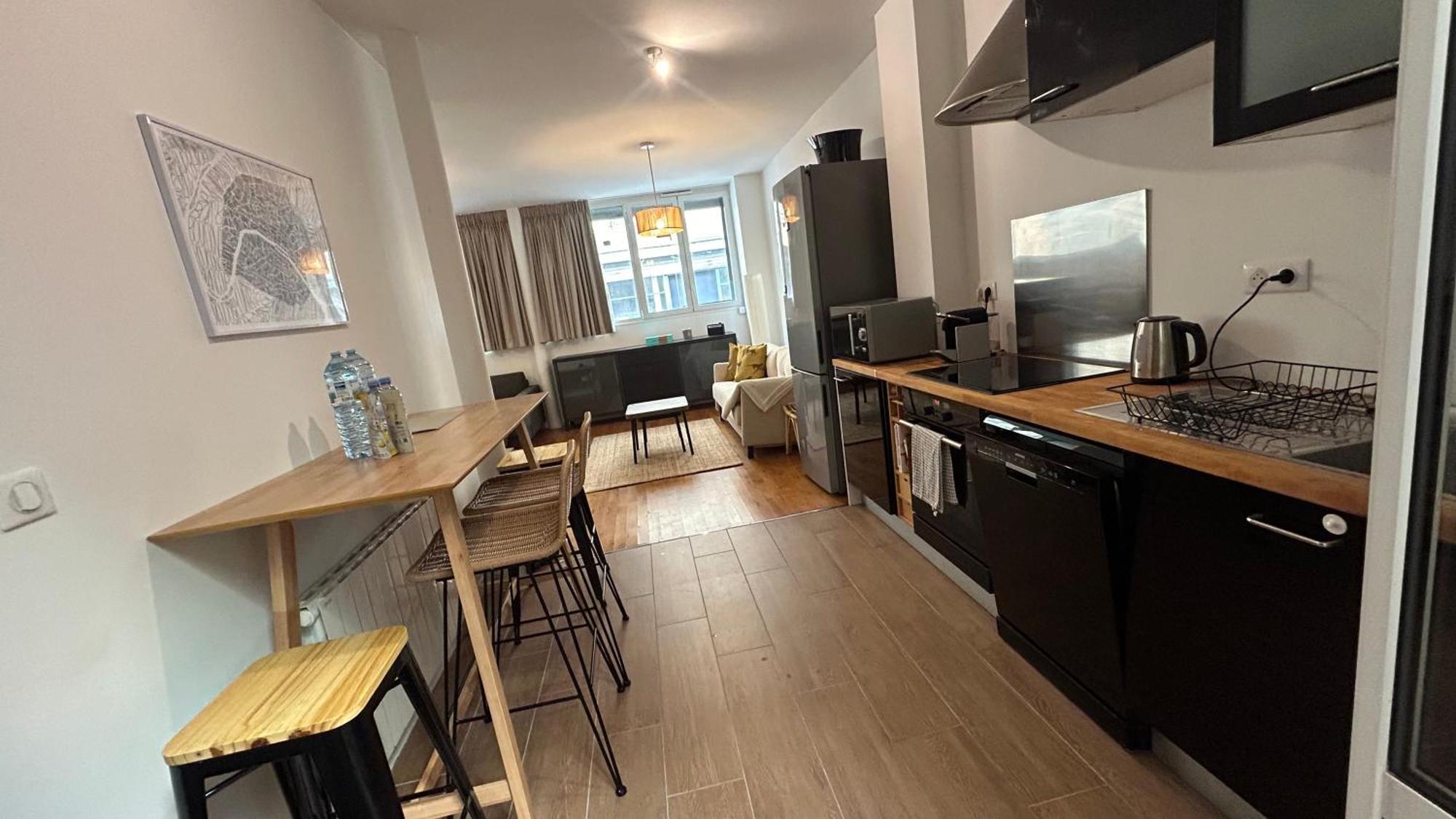 Appartamento Grand Avec Patio A 14eme *
